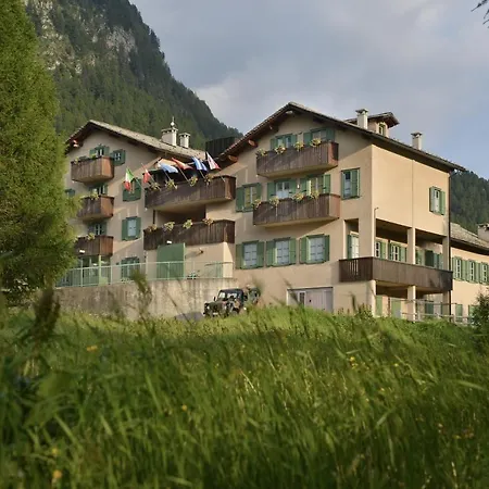 Hotel Casa Alpina San Luigi Campodolcino Exterior foto
